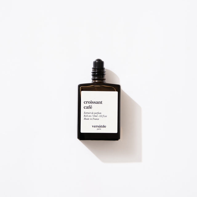 croissant café — tonka by versatile. This perfume is genderless and vegan.